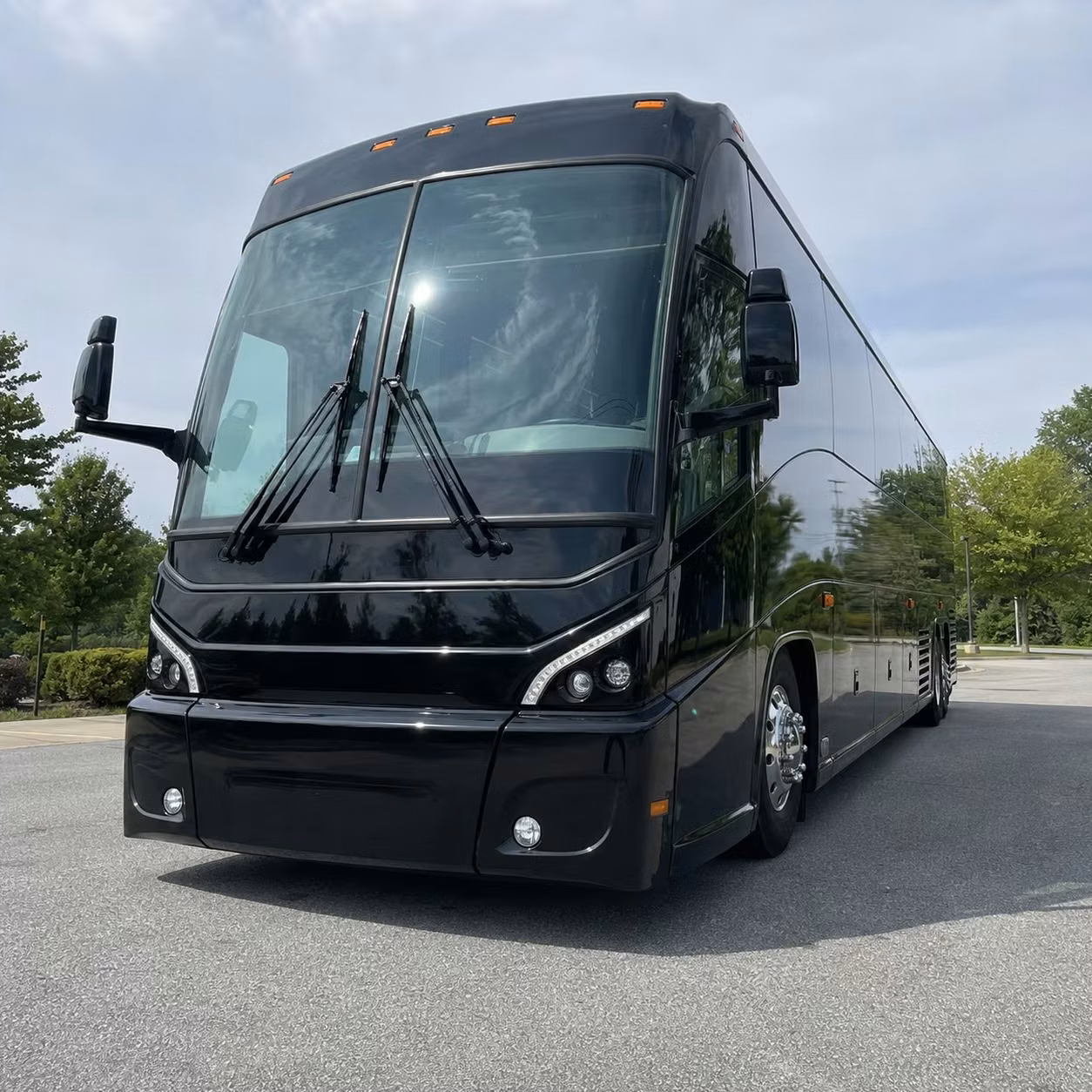reliable commuter shuttle service along route 1 and i 195 corridors in hamilton
